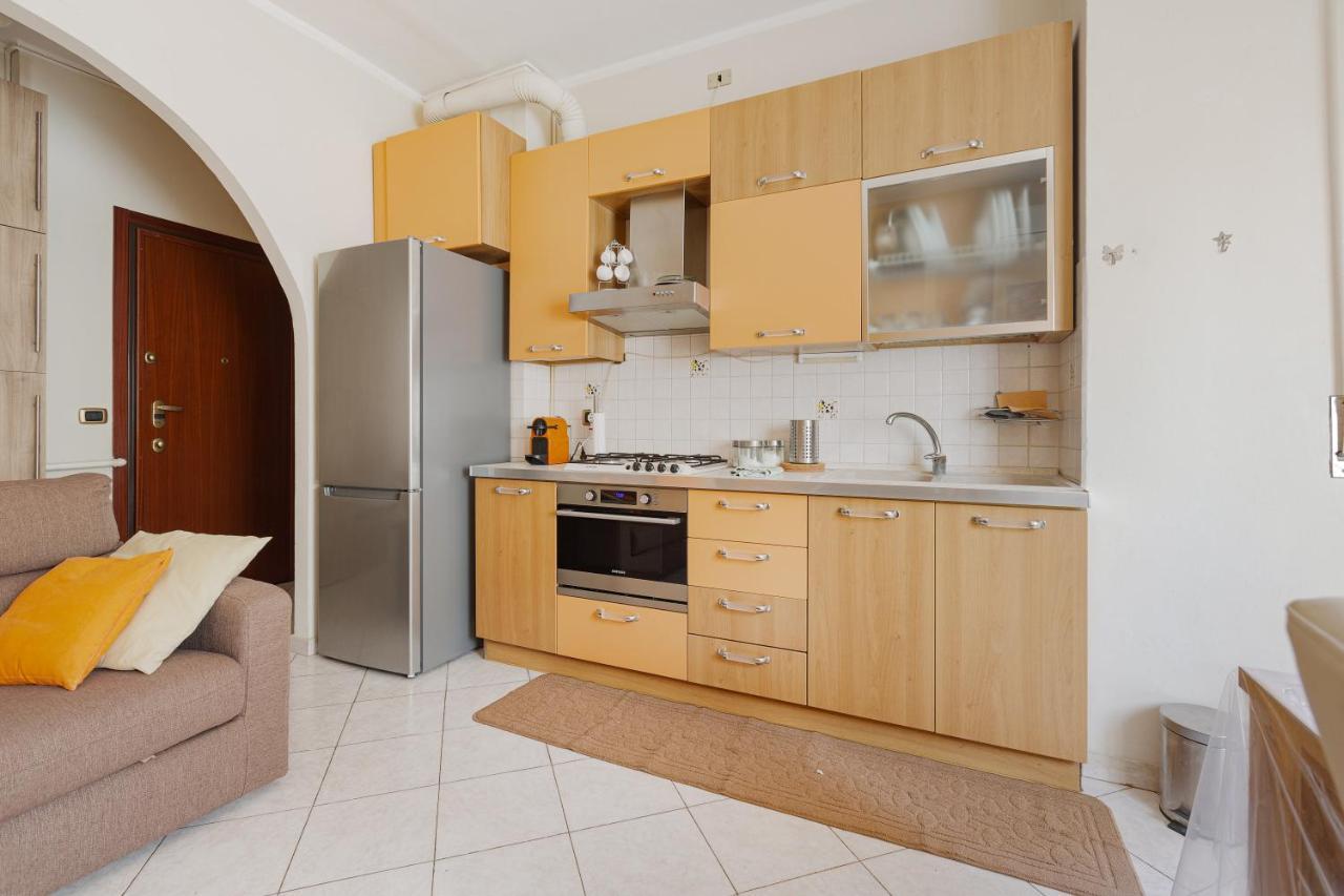 Udine M2 Balcony Apt Milão Exterior foto