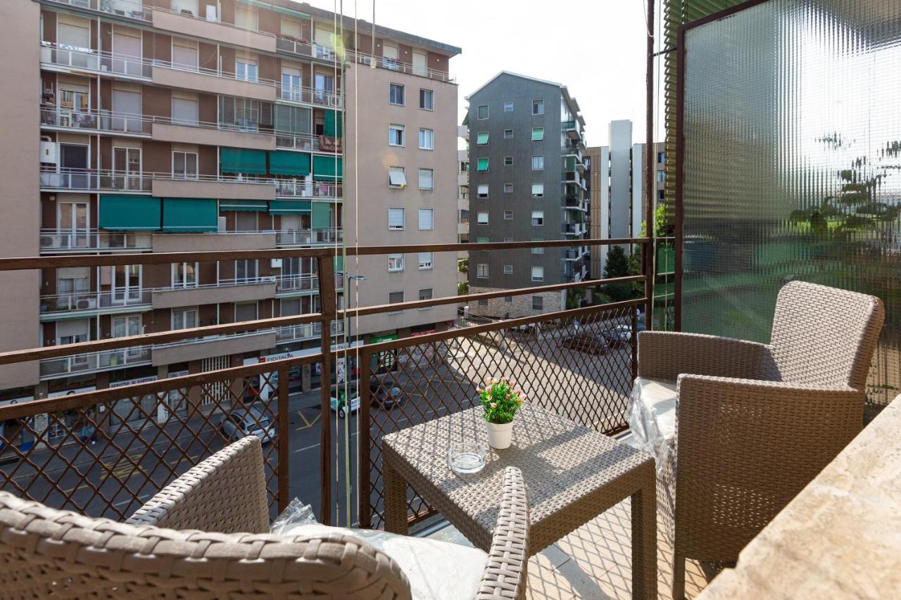 Udine M2 Balcony Apt Milão Exterior foto