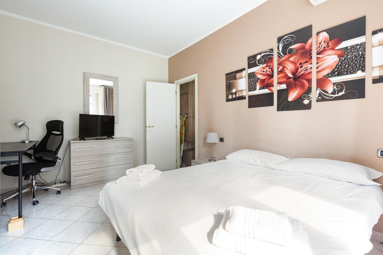 Udine M2 Balcony Apt Milão Exterior foto
